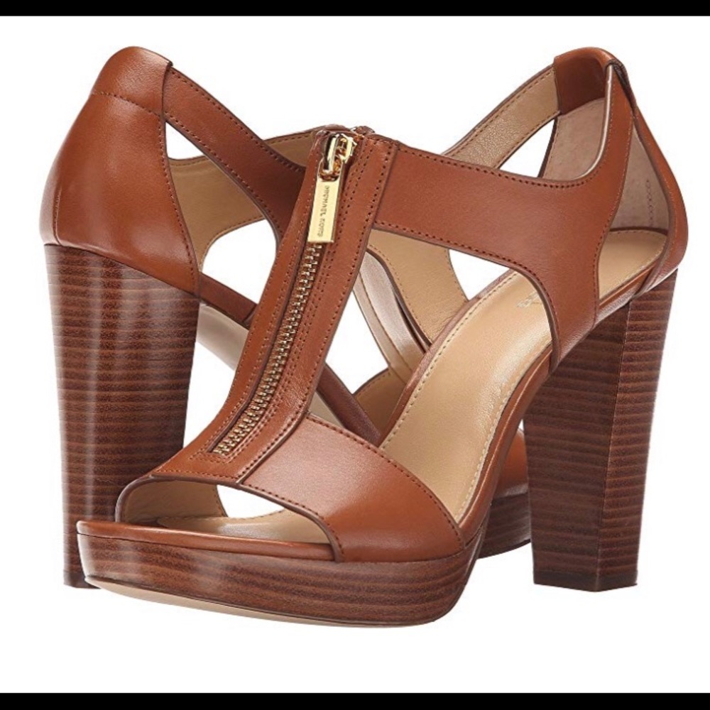 MICHAEL KORS HEELS SIZE 10